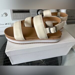 Quince Cream Italian Leather Strappy Sandals with Buckle